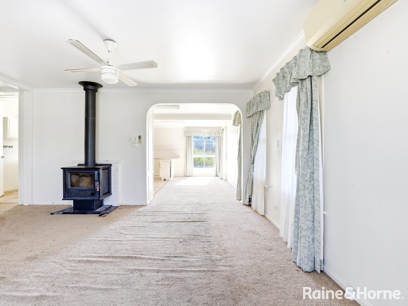 Photo - 1 Aloota Street, South Bathurst NSW 2795 - Image 3