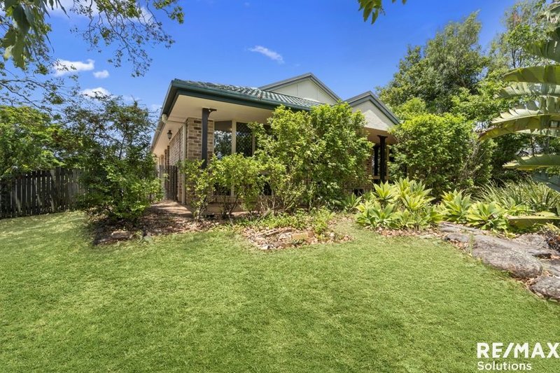 Photo - 1 Alton Court, Albany Creek QLD 4035 - Image 4