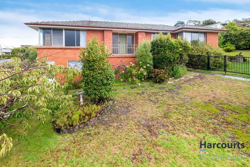 1 Amarina Court, Kingston Beach TAS 7050