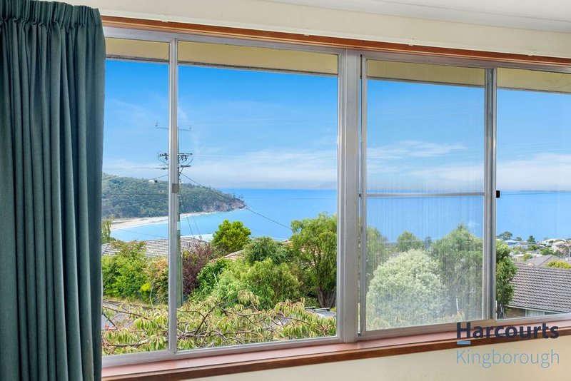 Photo - 1 Amarina Court, Kingston Beach TAS 7050 - Image 6