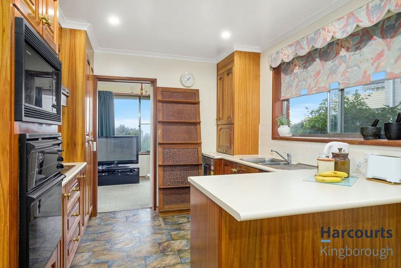 Photo - 1 Amarina Court, Kingston Beach TAS 7050 - Image 10