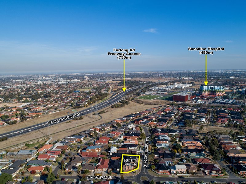 Photo - 1 Amethyst Close, St Albans VIC 3021 - Image 14