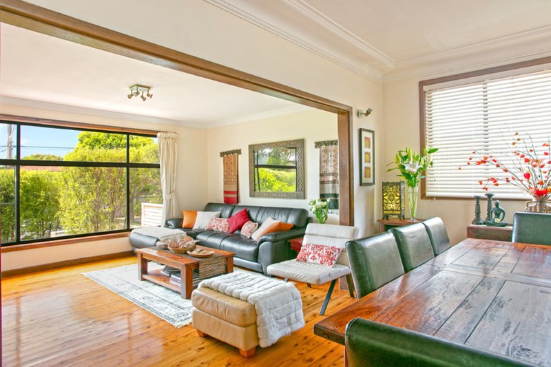 Photo - 1 Amourin Street, North Manly NSW 2100 - Image 5