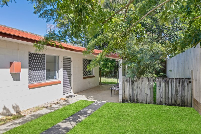 Photo - 1 and 2/16 Thomas Street, Maroochydore QLD 4558 - Image 4