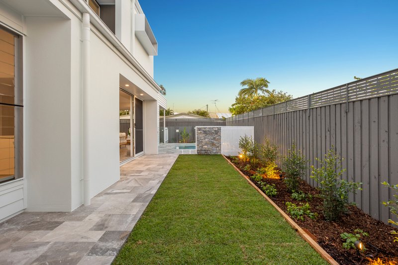Photo - 1 and 2/42 Allambie Street, Maroochydore QLD 4558 - Image 32