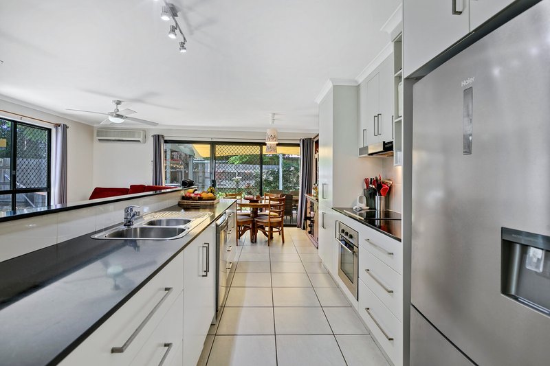 Photo - 1 and 2/43 Ridge Road, Maroochydore QLD 4558 - Image 15