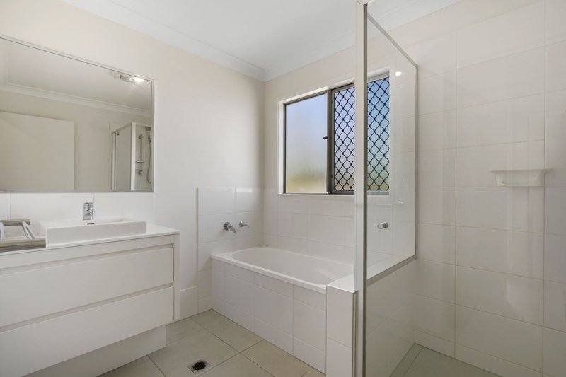 Photo - 1 Andrew Place, Marsden QLD 4132 - Image 12