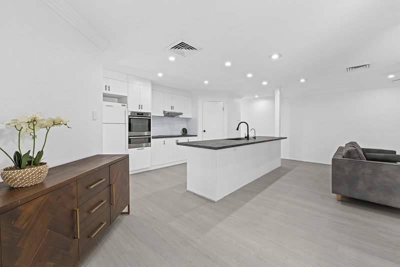 Photo - 1 Anise Street, Wishart QLD 4122 - Image 9