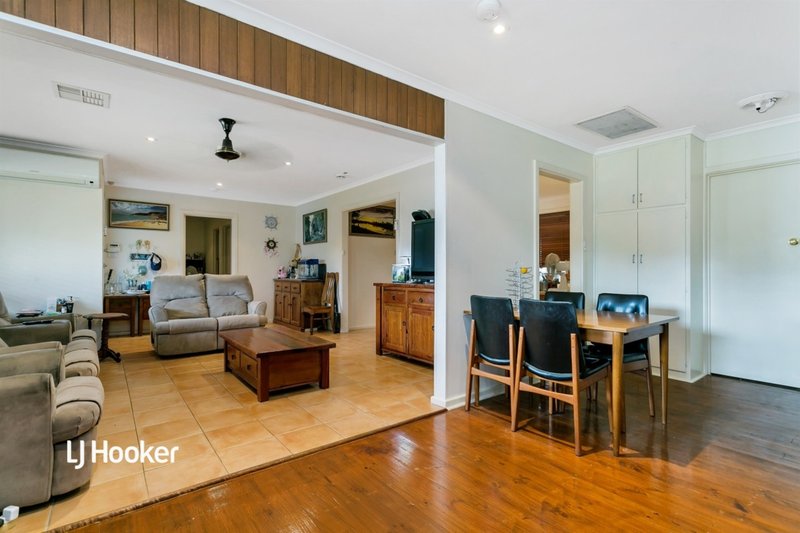 Photo - 1 Ansbert Street, Christie Downs SA 5164 - Image 3