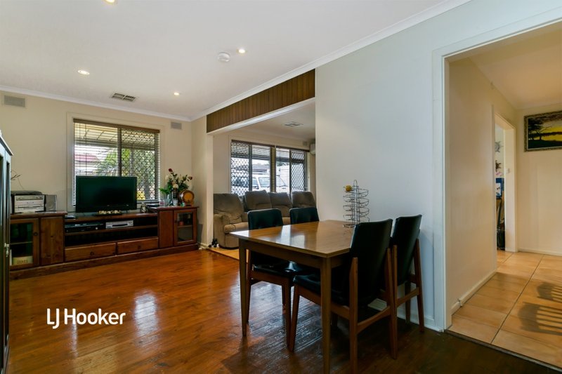 Photo - 1 Ansbert Street, Christie Downs SA 5164 - Image 4