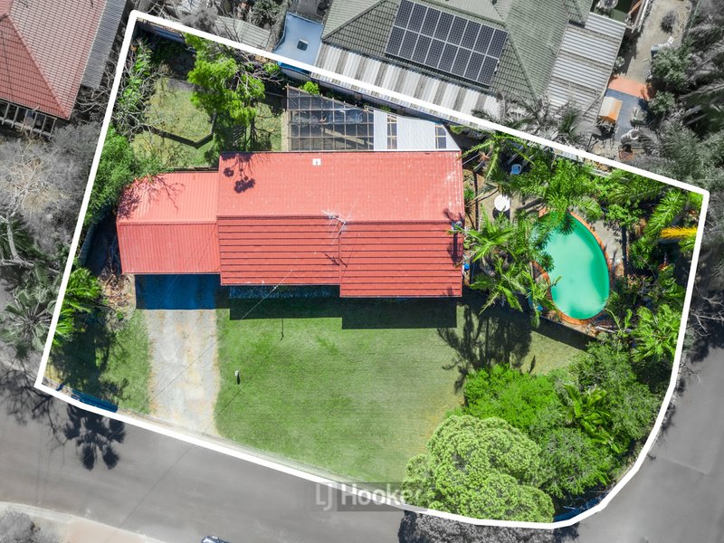 Photo - 1 Aquila Court, Regents Park QLD 4118 - Image 2