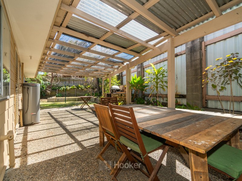 Photo - 1 Aquila Court, Regents Park QLD 4118 - Image 16