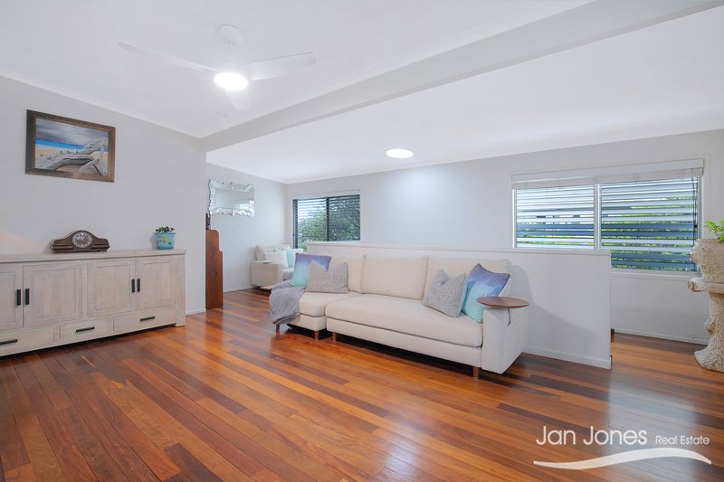 Photo - 1 Arcadia Crescent, Kippa-Ring QLD 4021 - Image 9