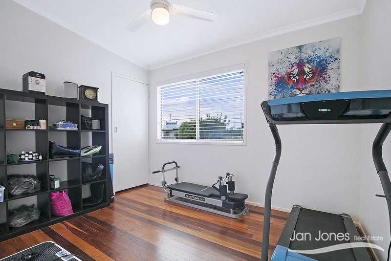 Photo - 1 Arcadia Crescent, Kippa-Ring QLD 4021 - Image 14