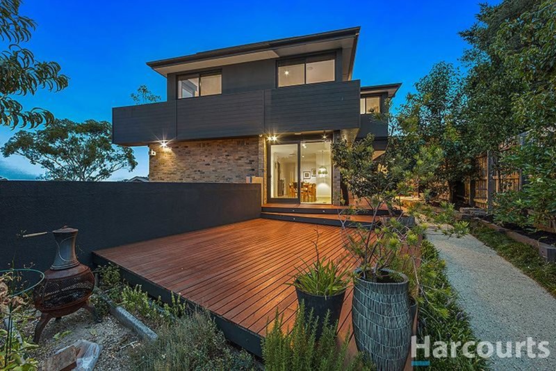 Photo - 1 Argyle Court, Glen Waverley VIC 3150 - Image 2