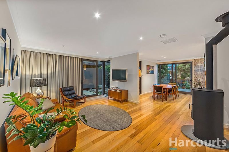 Photo - 1 Argyle Court, Glen Waverley VIC 3150 - Image 5