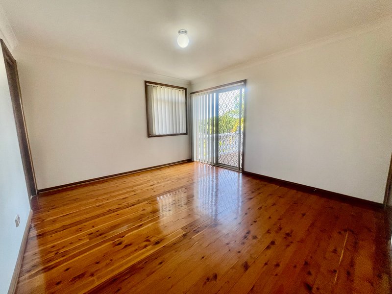 Photo - 1 Argyle Place, Bonnyrigg Heights NSW 2177 - Image 9