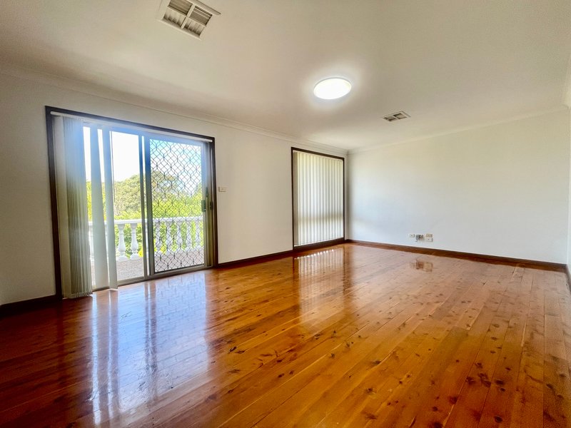 Photo - 1 Argyle Place, Bonnyrigg Heights NSW 2177 - Image 10