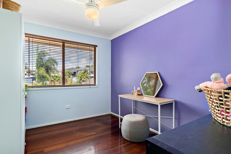 Photo - 1 Arran Court, Strathpine QLD 4500 - Image 8