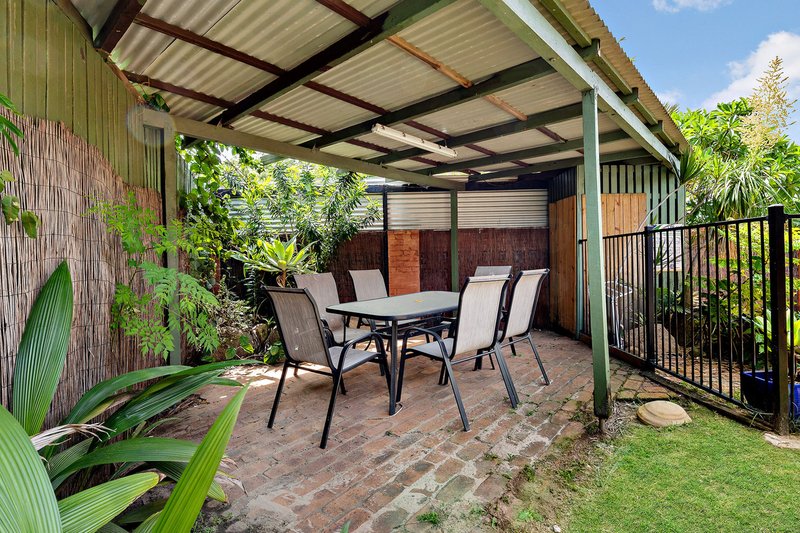 Photo - 1 Arran Court, Strathpine QLD 4500 - Image 13