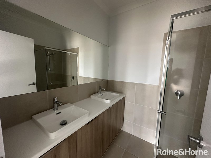 Photo - 1 Ascot Avenue, Munno Para West SA 5115 - Image 5