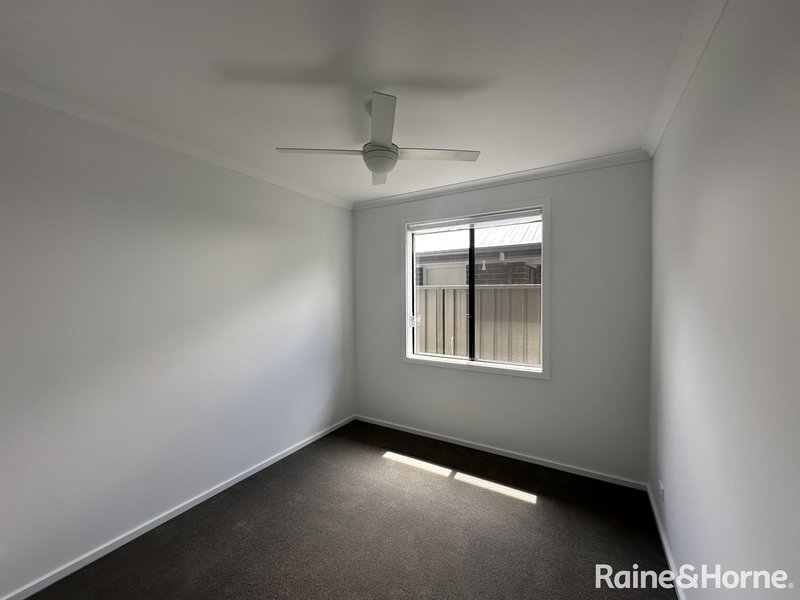 Photo - 1 Ascot Avenue, Munno Para West SA 5115 - Image 11