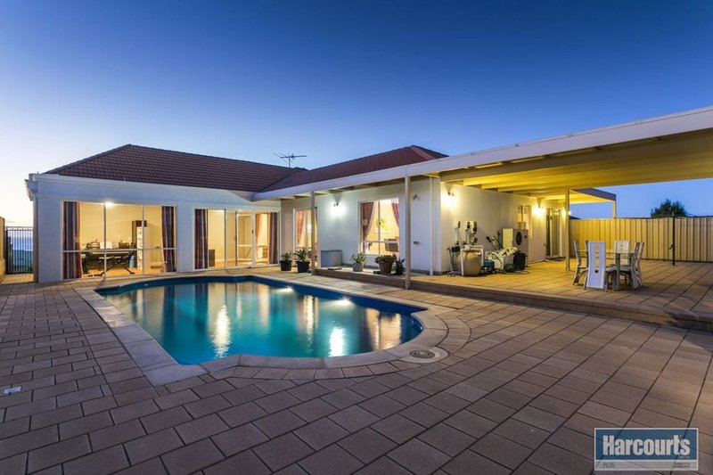 Photo - 1 Ashcroft Court, Hallett Cove SA 5158 - Image 13