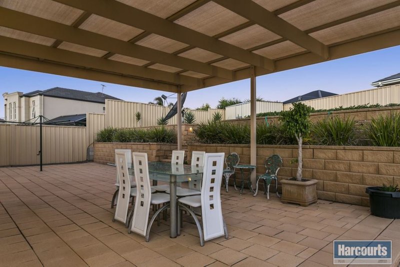 Photo - 1 Ashcroft Court, Hallett Cove SA 5158 - Image 14