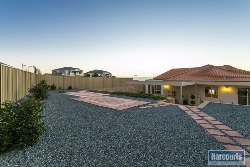 Photo - 1 Ashcroft Court, Hallett Cove SA 5158 - Image 15