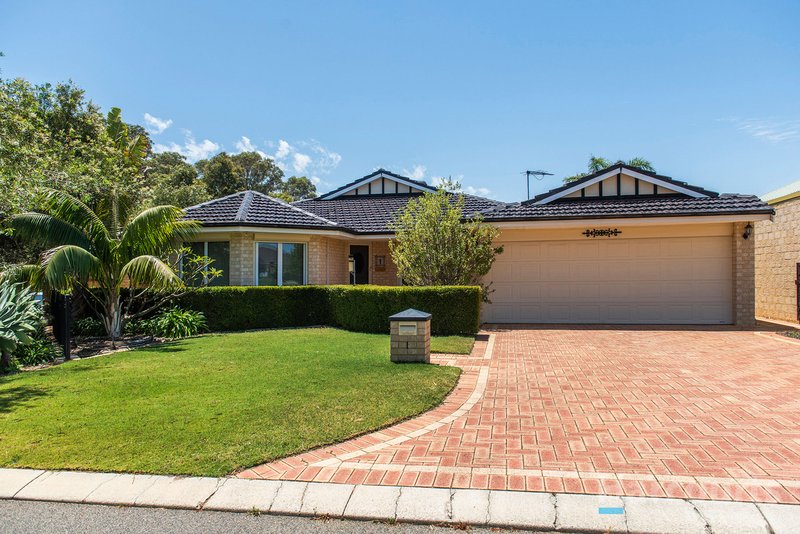 Photo - 1 Ashurst Way, Hocking WA 6065 - Image 2