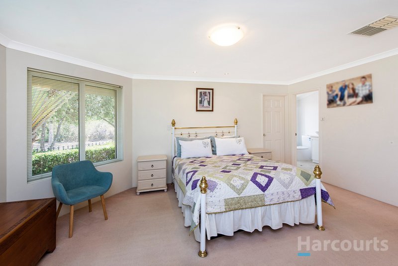 Photo - 1 Ashurst Way, Hocking WA 6065 - Image 8