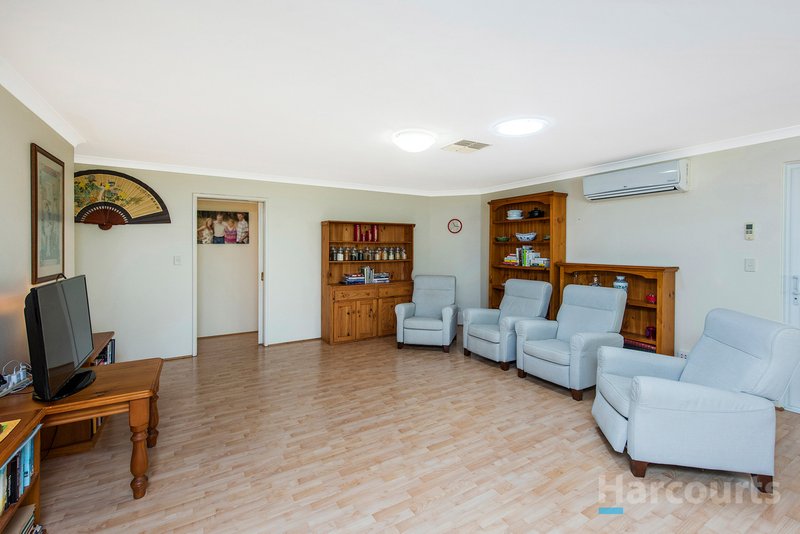 Photo - 1 Ashurst Way, Hocking WA 6065 - Image 9