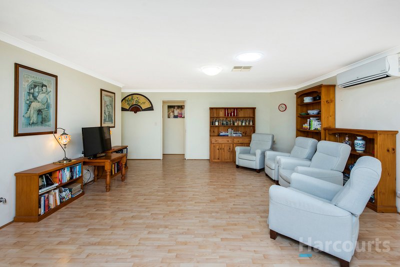 Photo - 1 Ashurst Way, Hocking WA 6065 - Image 10