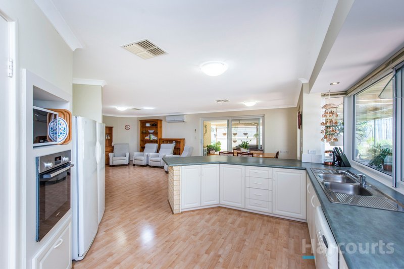 Photo - 1 Ashurst Way, Hocking WA 6065 - Image 13