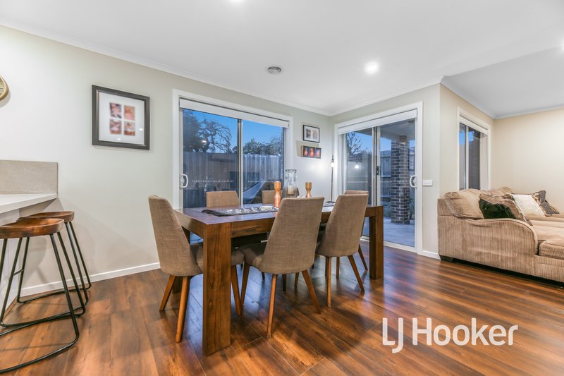 Photo - 1 Atkins Road, Pakenham VIC 3810 - Image 5