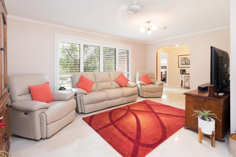 Photo - 1 Avening Street, Alexandra Hills QLD 4161 - Image 5