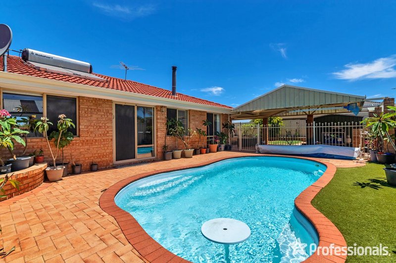 1 Avignon Retreat, Port Kennedy WA 6172