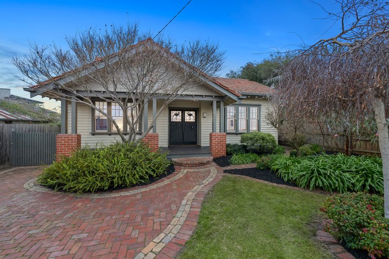 1 Axelton Street, Cheltenham VIC 3192