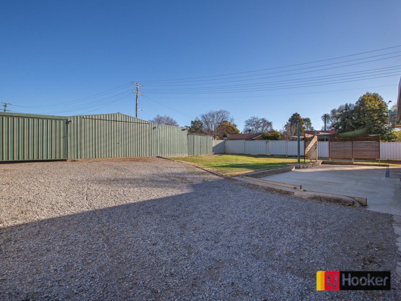 Photo - 1 Baker Close, Calala NSW 2340 - Image 3