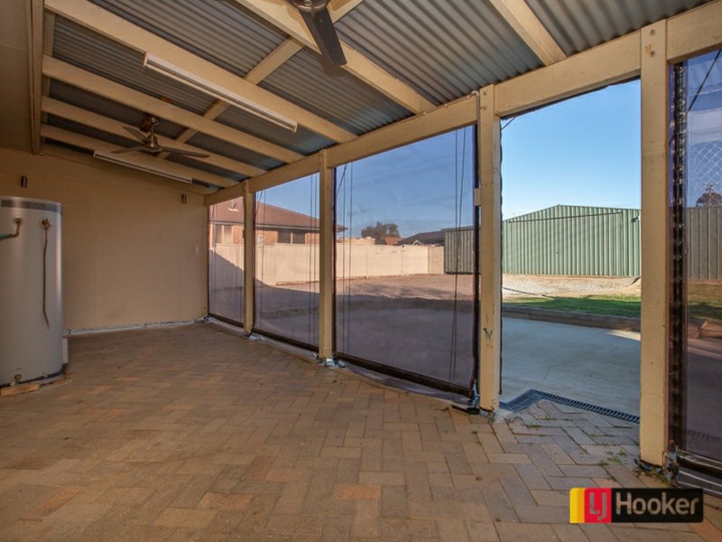 Photo - 1 Baker Close, Calala NSW 2340 - Image 4