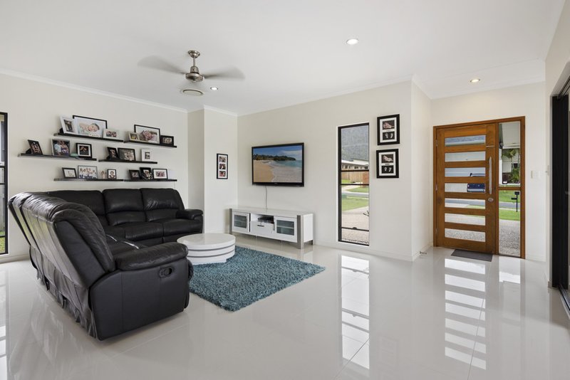 Photo - 1 Bali Hi Place, Jubilee Pocket QLD 4802 - Image 4