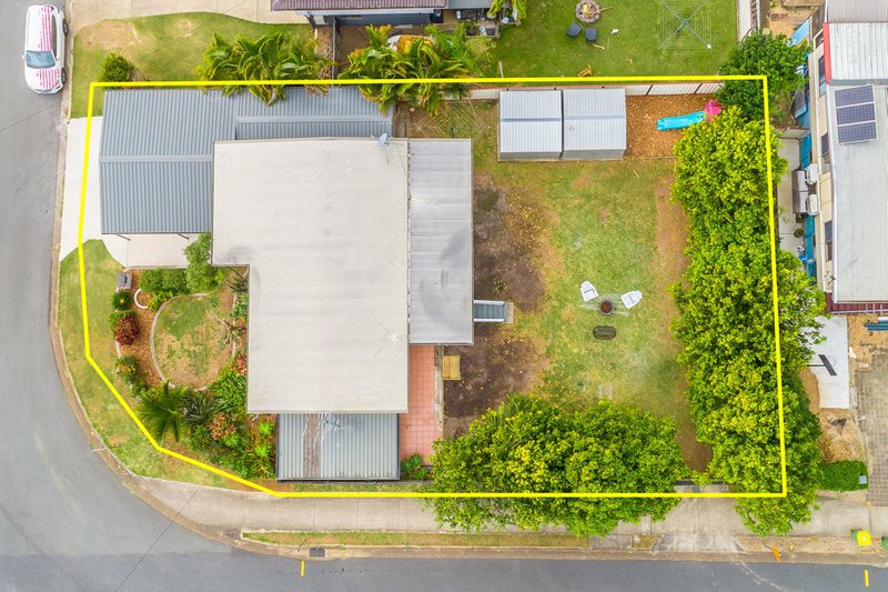 Photo - 1 Ballara Street, Kallangur QLD 4503 - Image 20