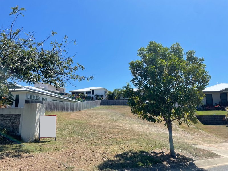 1 Balzan Drive, Rural View QLD 4740