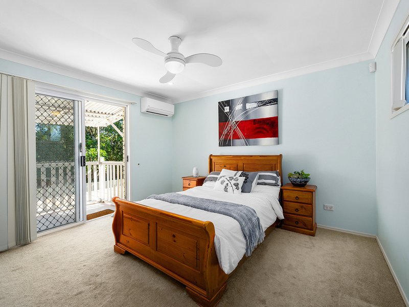 Photo - 1 Bangalow Street, Bridgeman Downs QLD 4035 - Image 9