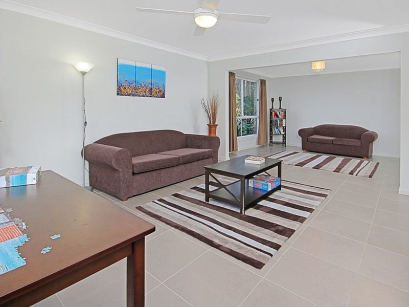 Photo - 1 Banksia Grove, Malua Bay NSW 2536 - Image 4