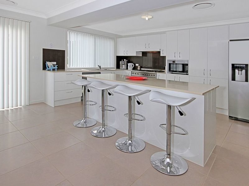 Photo - 1 Banksia Grove, Malua Bay NSW 2536 - Image 8