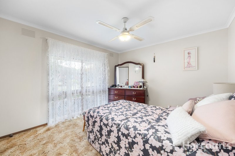 Photo - 1 Banksia Street, Newborough VIC 3825 - Image 11