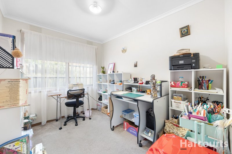 Photo - 1 Banksia Street, Newborough VIC 3825 - Image 13