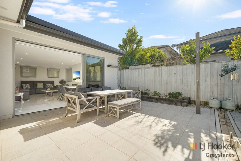 Photo - 1 Baoma Avenue, Pemulwuy NSW 2145 - Image 11