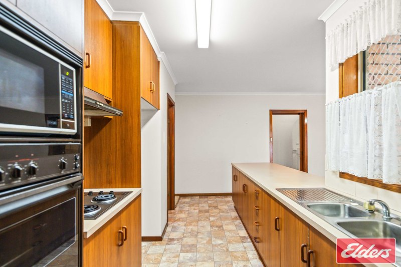 Photo - 1 Barber Street, Willaston SA 5118 - Image 10
